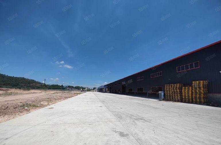 300平起分！13块平潭9米钢构厂房仓库10000平方出租