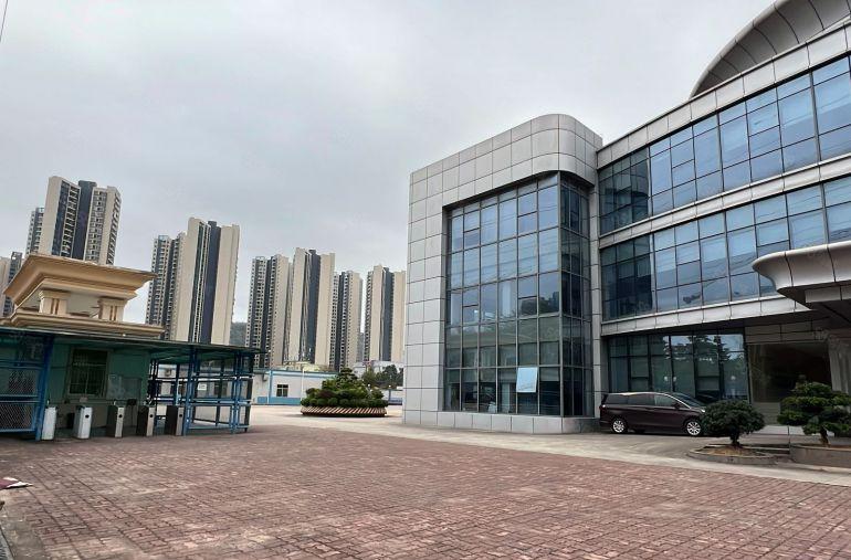 低价惠阳镇隆楼上标准厂房1000平，水电到位，随时可看