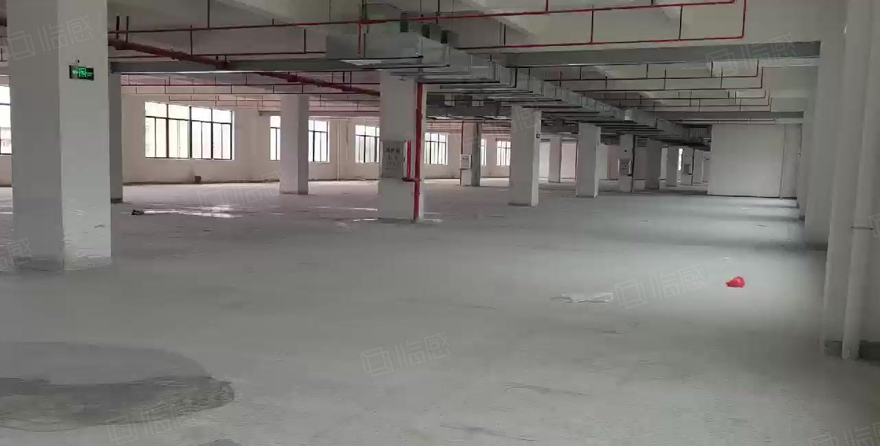 15元含税票价格，零公摊原房东红本厂房出租，可分租1千平方起