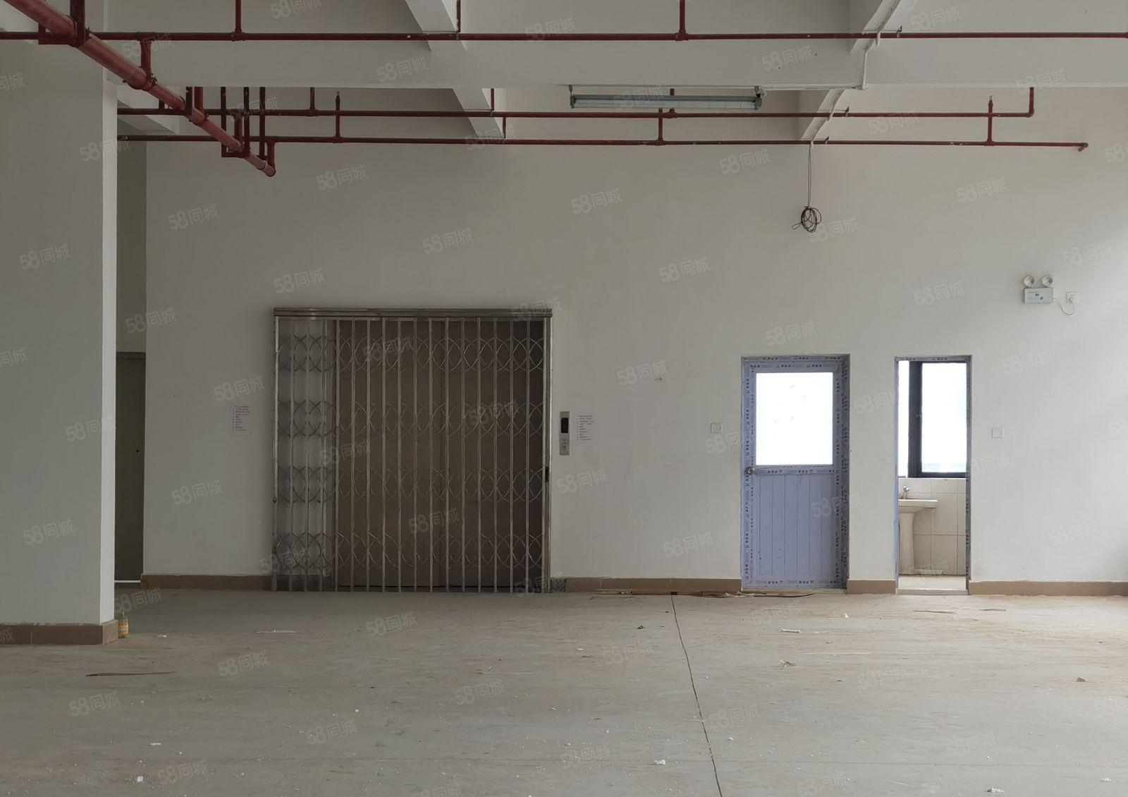 三和经济开发区1000工业园厂房招租，交通方便。拖车可掉头