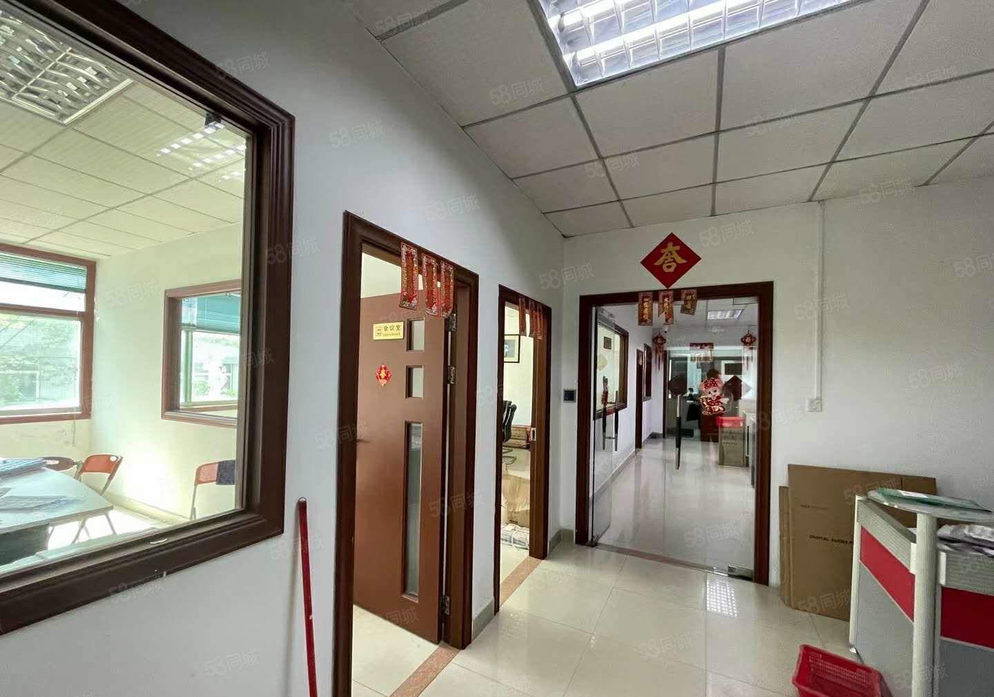 秋长带现成的五金钟表环评厂房出租