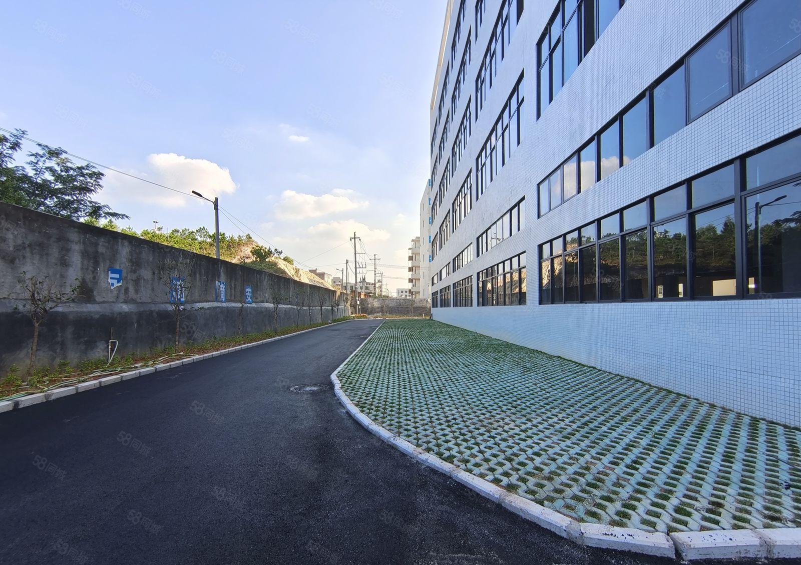 建恒鑫科技园招租，全新厂房12000平方。