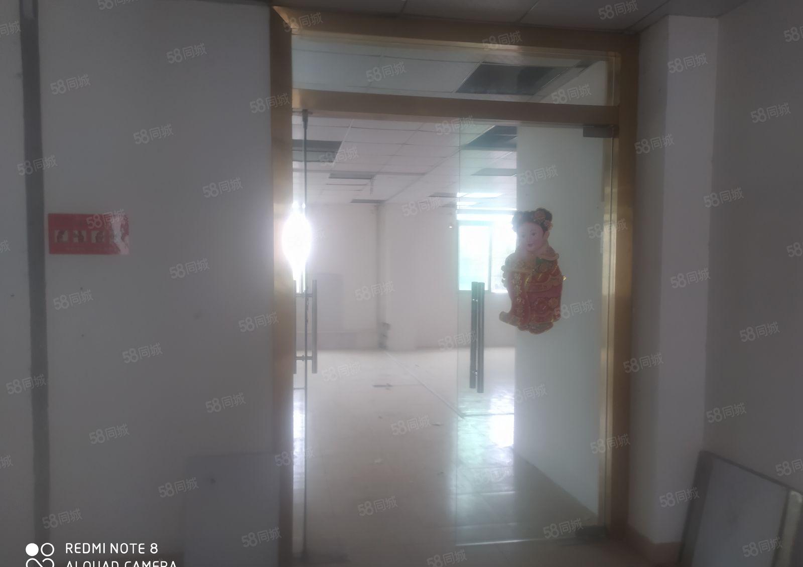 惠阳新圩新出原房东厂房分租一楼500平现成水电低价出租