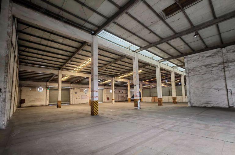 秋长独院钢构厂房9米高超大空地可做家具现成家具环评房东低价出