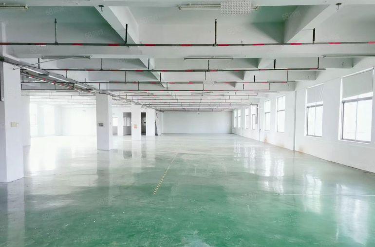 今财年原房东白送不收租金35000平大小随便分割