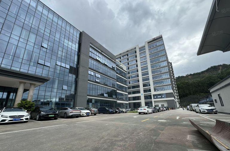 10块惠阳淡水原房东3500平厂房出租！