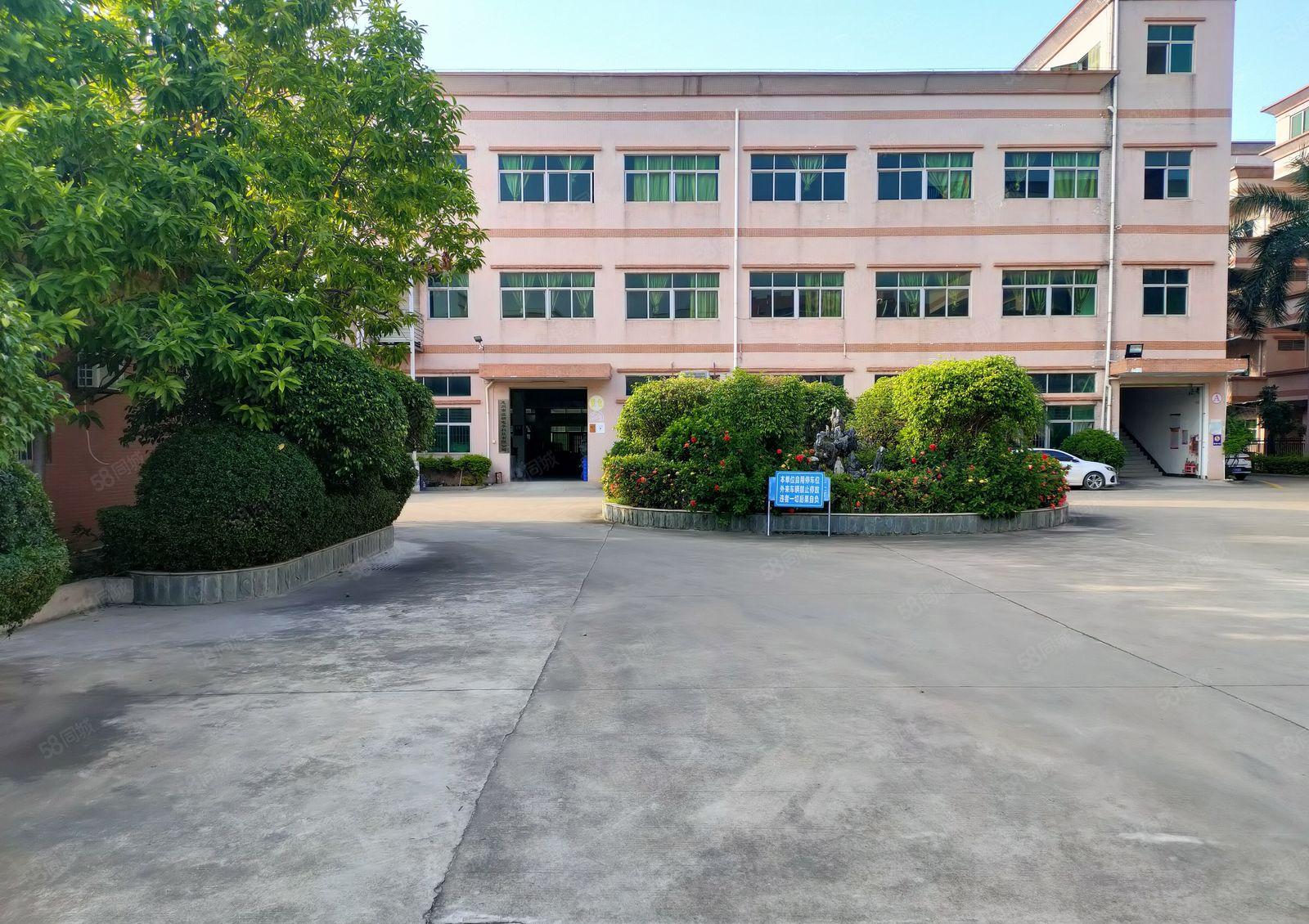 独院厂房出租（厂房6000平米，宿舍2000平米）