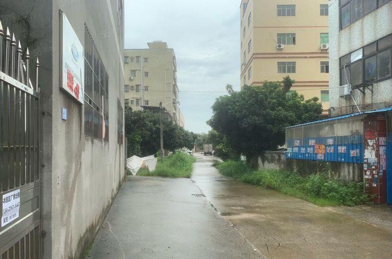 球场秋宝路旁独院5000平可分租整层1000平实际面积10块