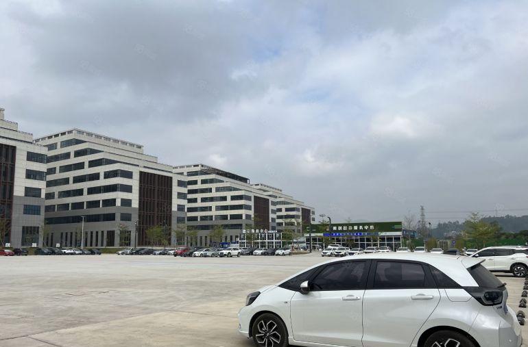 惠阳新出原房东8米高标准厂房带装修空地超大大小可分租