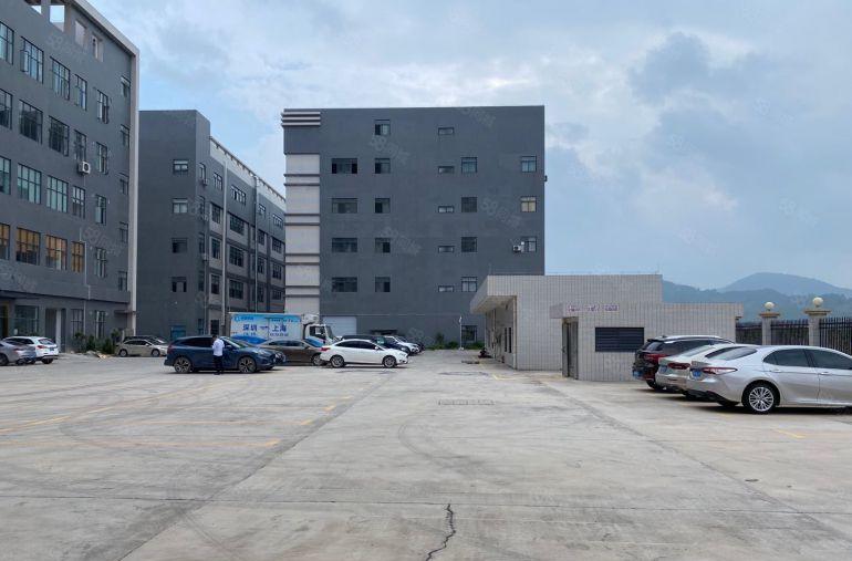 6000平方8元自带喷油喷漆环评家具厂送展厅办公室