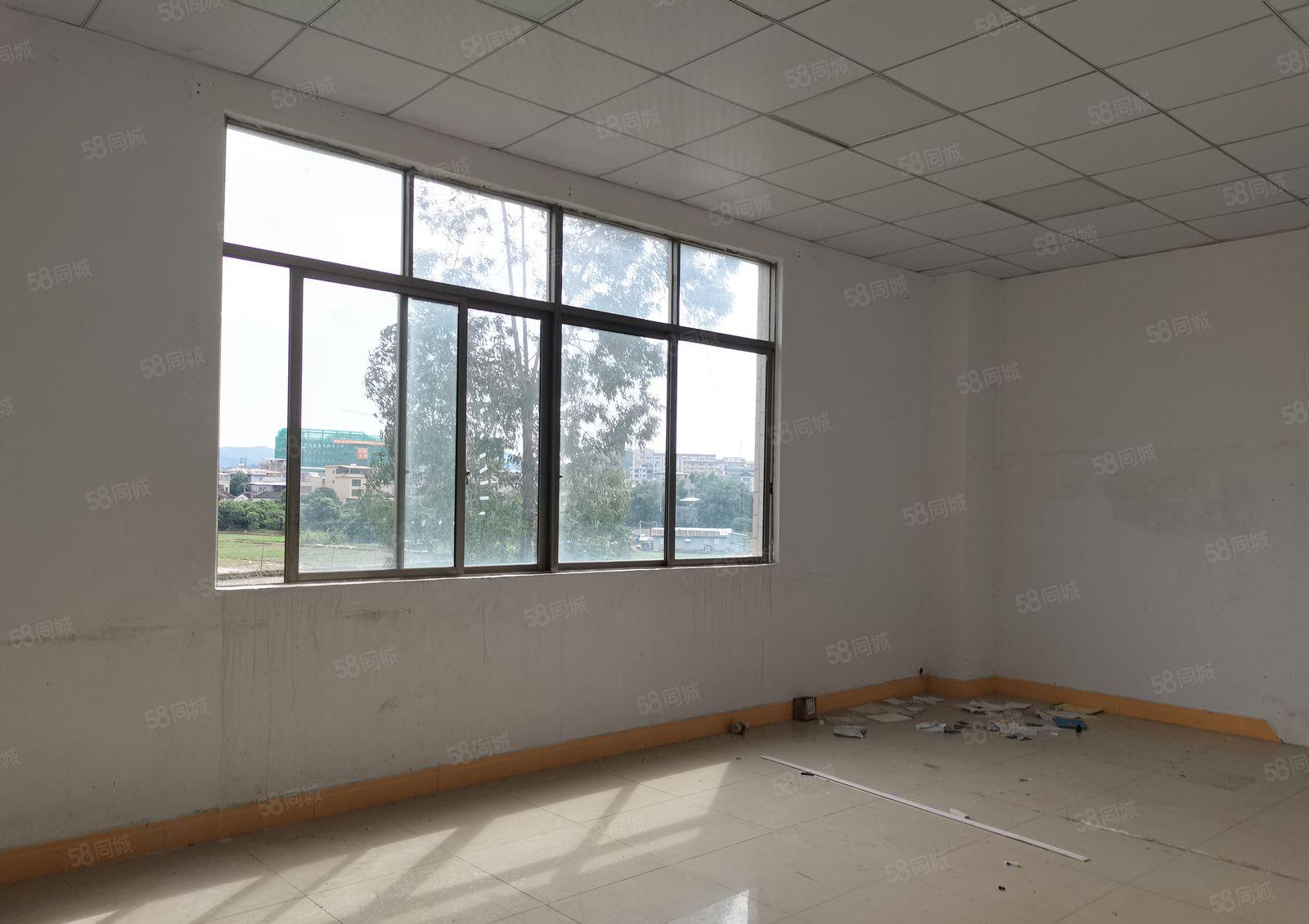 镇隆四环路边2楼1200平方实际面积出租带装修