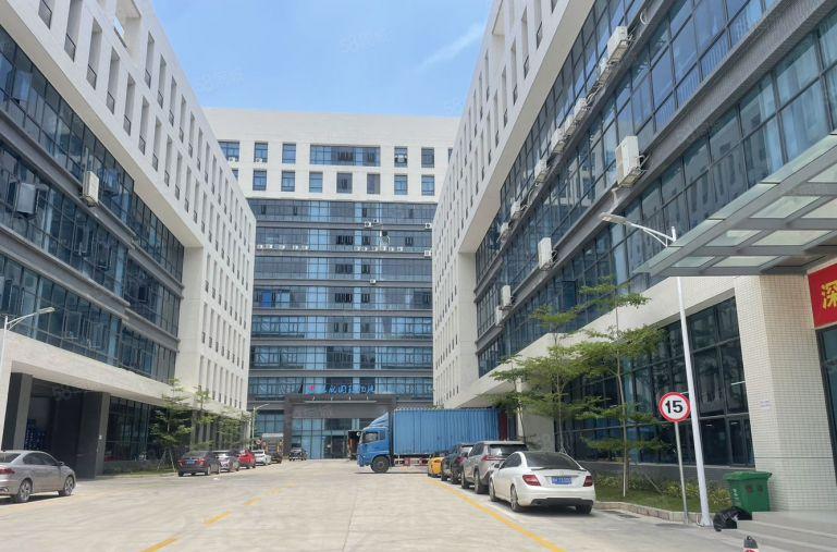 惠阳三和新出楼上1000平现成装修办公室仓库厂房低价出租