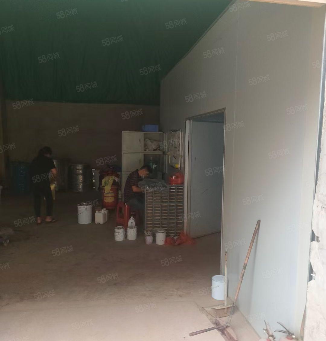 新圩长布新出靠山边小钢构350平