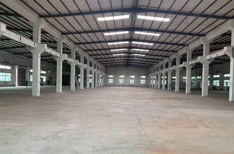 平潭10米高钢构12元低价出租高速口独门独院仓库出租现成行车