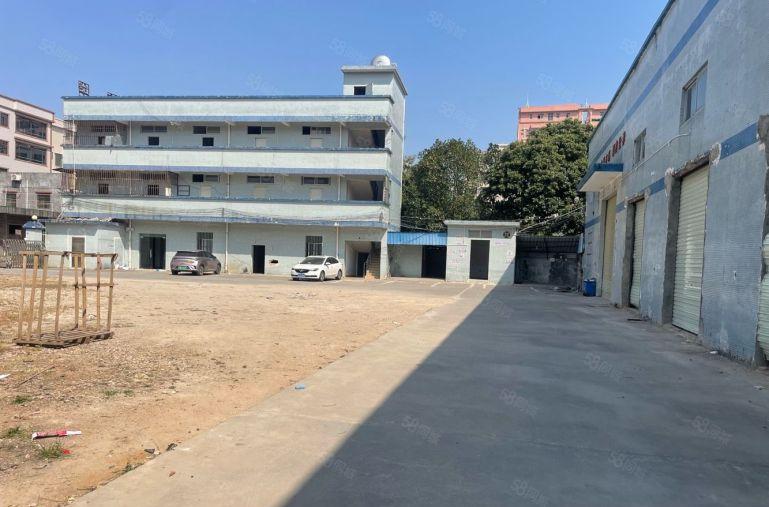 新圩原房东独门独院钢构，空地大，好进大车，价格便宜，免租期长