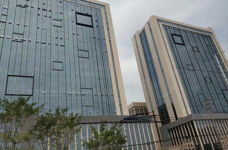 水电齐全现成装修，惠阳秋长原房东标准厂房8888平10元出租