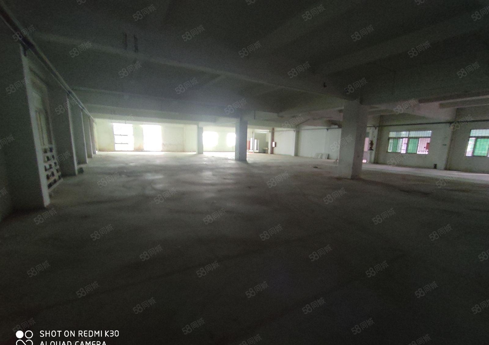 园区配套设施完善，证件齐全。租金便宜。