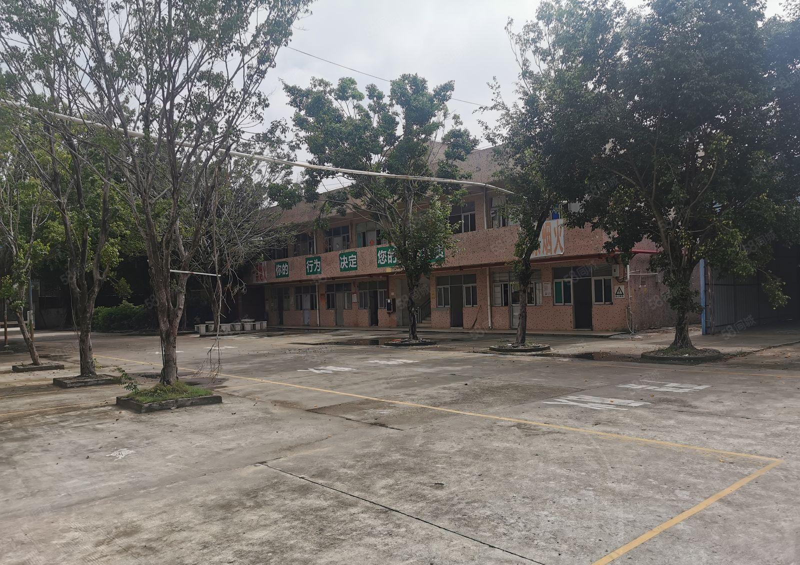 惠阳区秋长镇刚空出原房东按实际面积1800平方出租钢构厂房