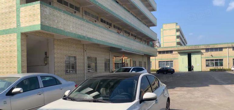 个人出租厂房带红本独院5450平方，带牛角8米高