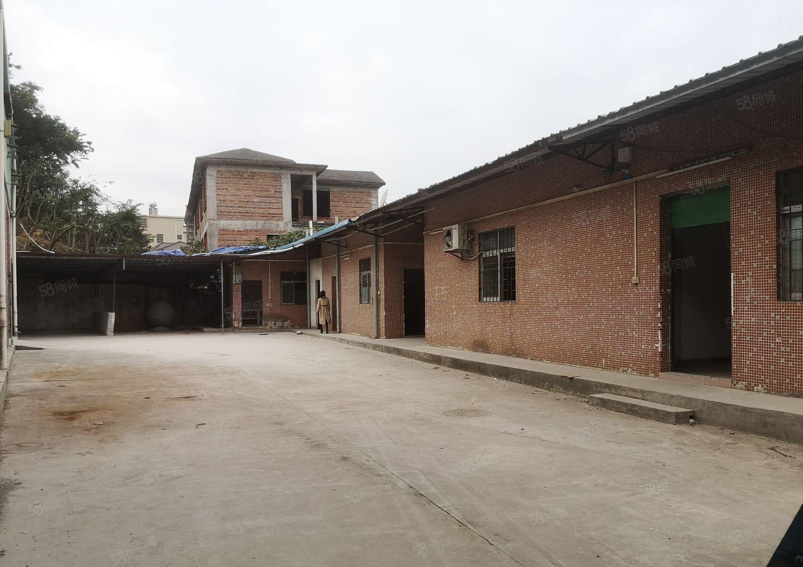 新圩镇高速出口 新出独院1200平单一层钢构出租 可办环评