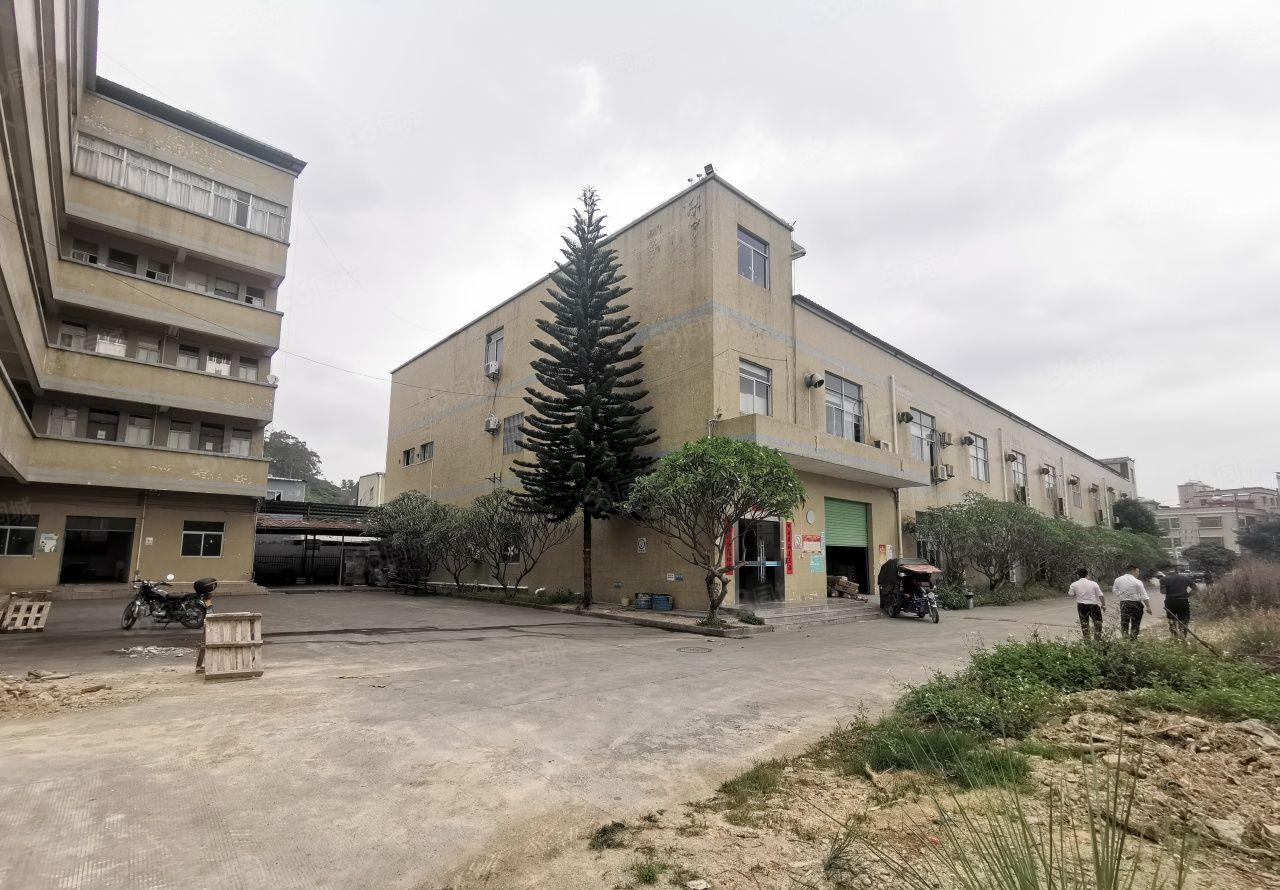 惠阳新圩镇5760平方独门独院原房东标准厂房出租，也可分租