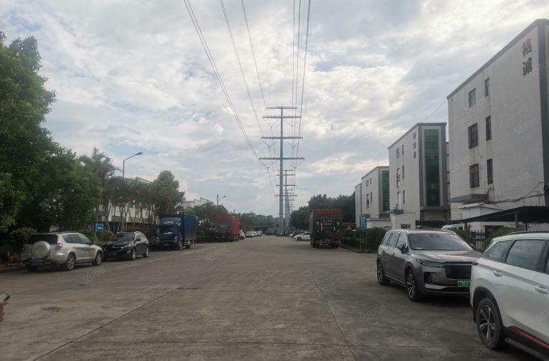 惠阳新圩靠秋长原房东独院钢构厂房仓库2400平方低价租可分租