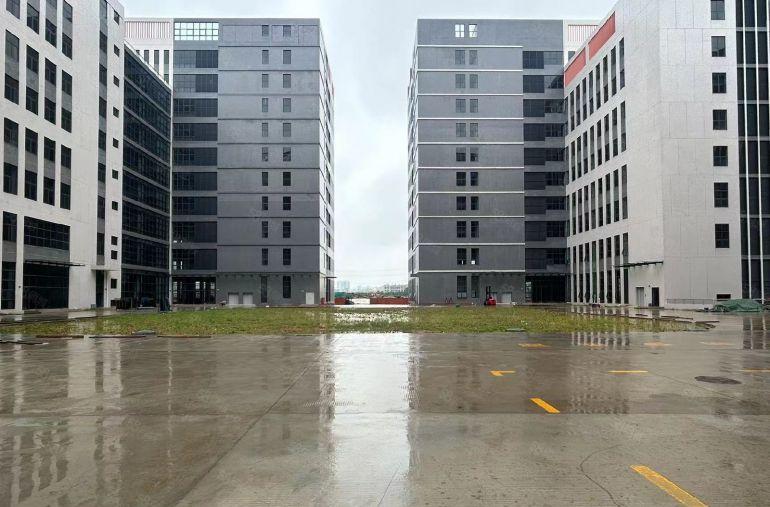 惠阳秋长临深10000平原房东全新独院厂房出租！大小分租