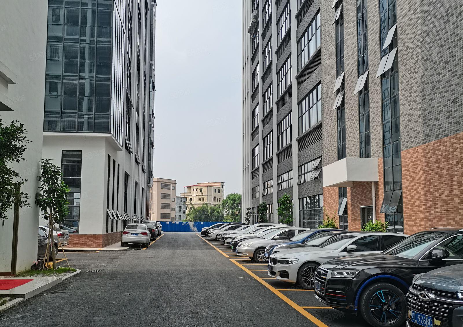 秋长大工业区一楼厂房800平米出租  原房东直接出租可分租急