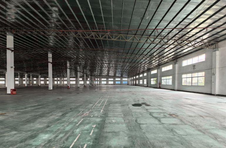 惠阳三和国道旁原房东独门独院钢构滴水八米9600平方厂房出租