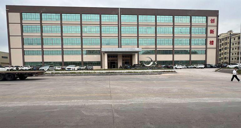 特价5元！镇隆万里工业区楼上原房东2000平厂房出租好招工