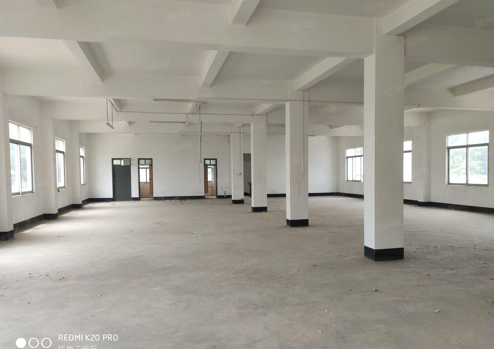 惠阳新圩楼上500平标准厂房出租现成装修有货梯