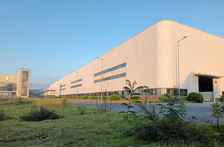 惠州市惠阳区重工业钢结构厂房出租，重钢厂房高度16米，带行车