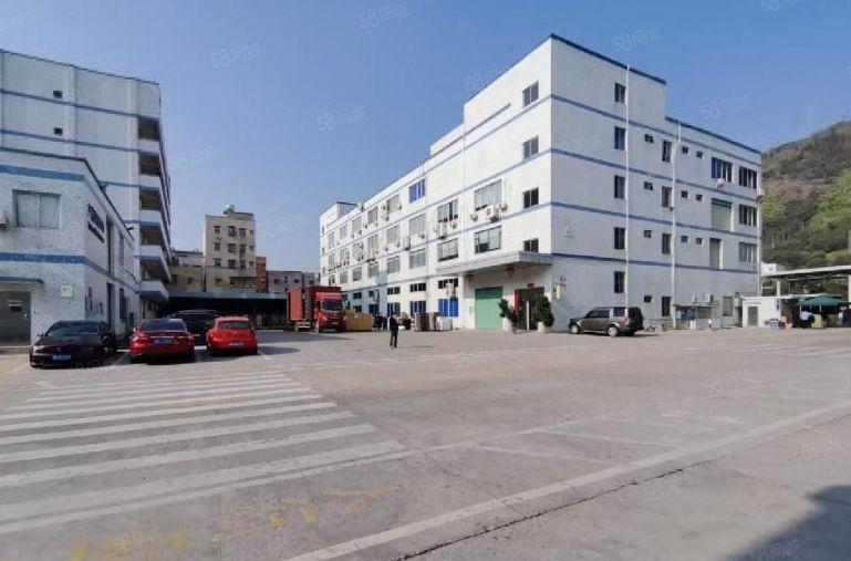 新圩南坑工业区新出楼上面整层积1000平厂房出租原房东无公摊