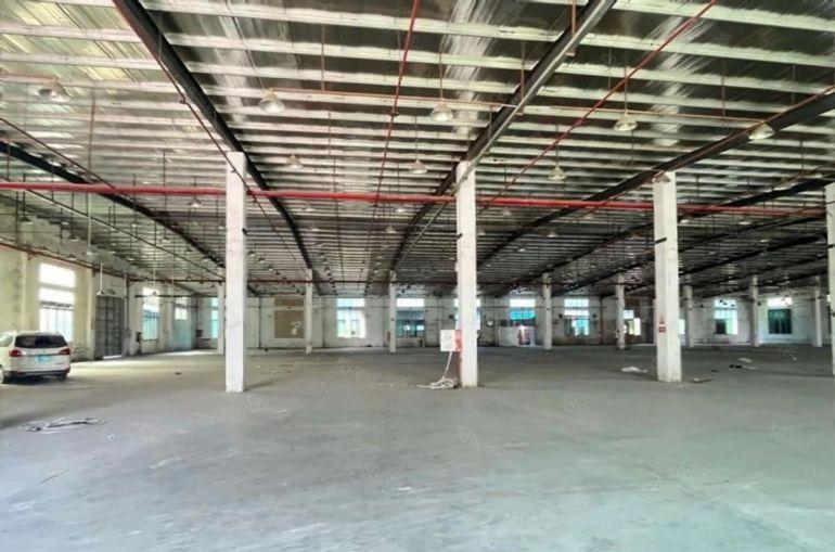 10元！秋长4800平原房东独院红本厂房仓库出租精装修办公室