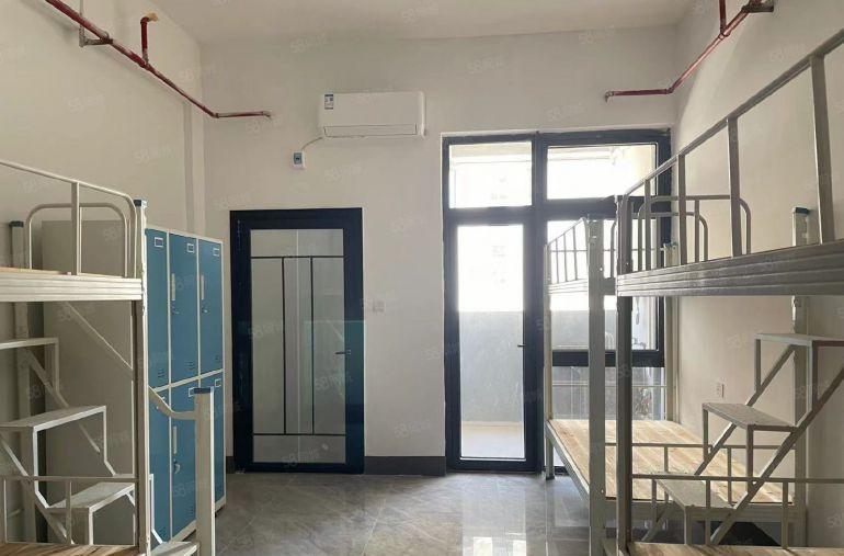 全新临深秋长红本厂房，开发商直租，无公摊