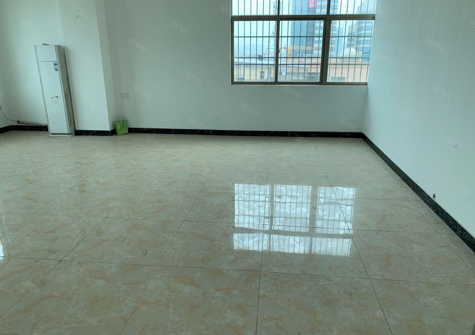 惠阳 华叶家博园 秋宝路旁 550平豪华的办公室装修