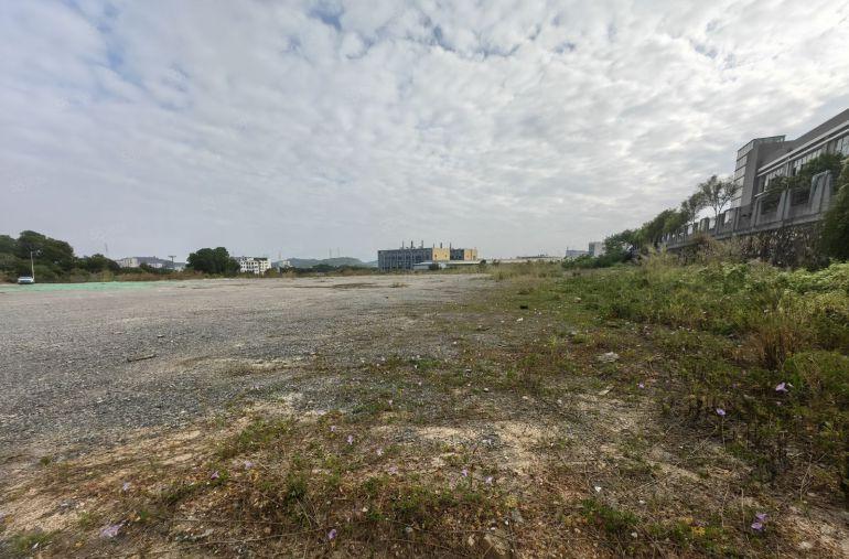 惠阳秋长新塘10000平空地出租行业不限可进大挂车交通方便