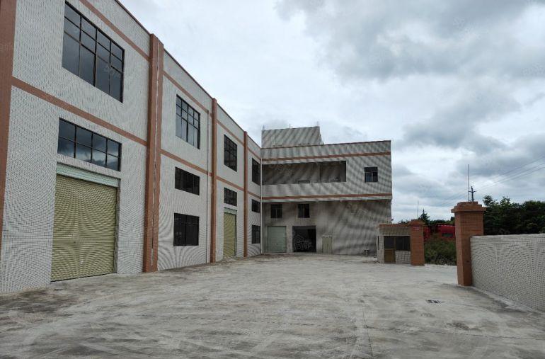 惠阳秋长原房东独门独院低价出租，可分两层 主干道边上