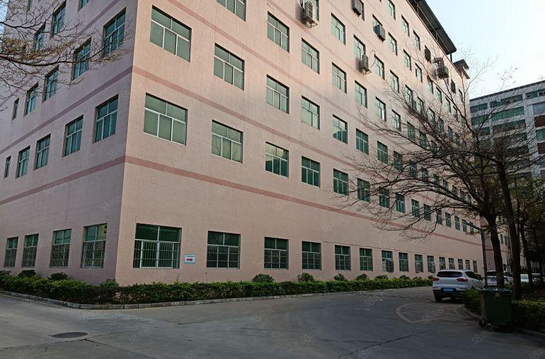 惠州市秋长原房东红本厂房1到4层，每层1800平米，高度6米