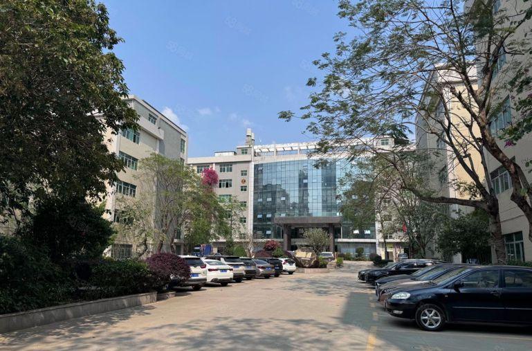 9元新出！秋长1000平厂房仓库出租带现成的办公室装修带水电