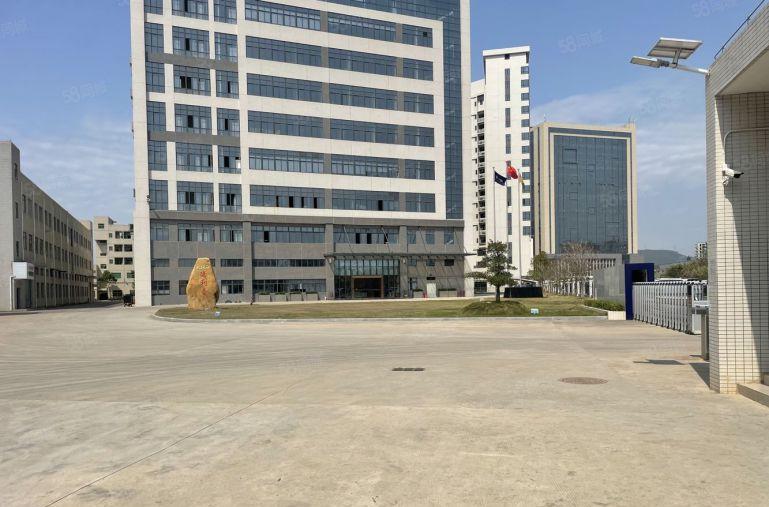 大亚湾龙光城边新出楼上单层面积1000平现成装修厂房低价出租