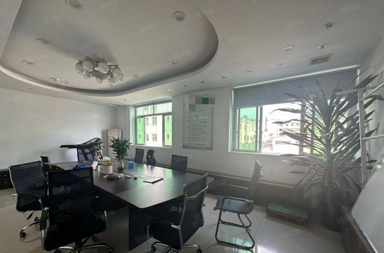 大亚湾中心区原房东标准厂房全新厂房精装修二楼底价出租现成水电