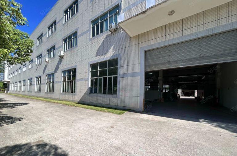 龙光城带牛角一楼仓库厂房，可分租。