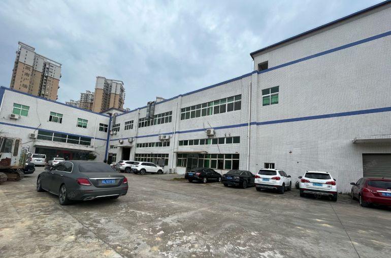 大亚湾临深红本标准厂房，不限行业，带行轨。