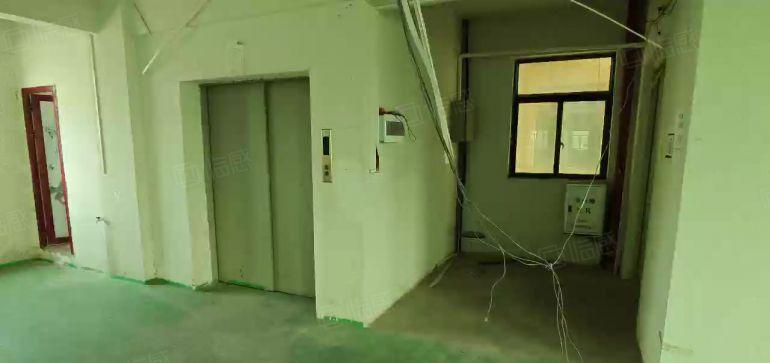 西区临深原房东实际面积400平房子现成水电办公室独立卫生间