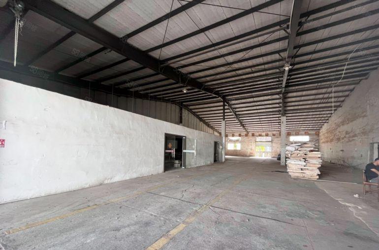 大亚湾独门独院单一层钢构厂房仓库3千平米，高度8米，可分租。