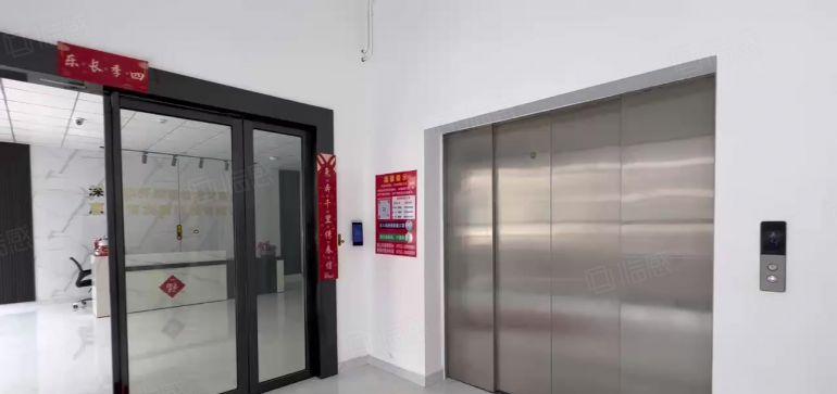 14元每平方！比亚迪旁楼上2000平方厂房低价出租带精装修