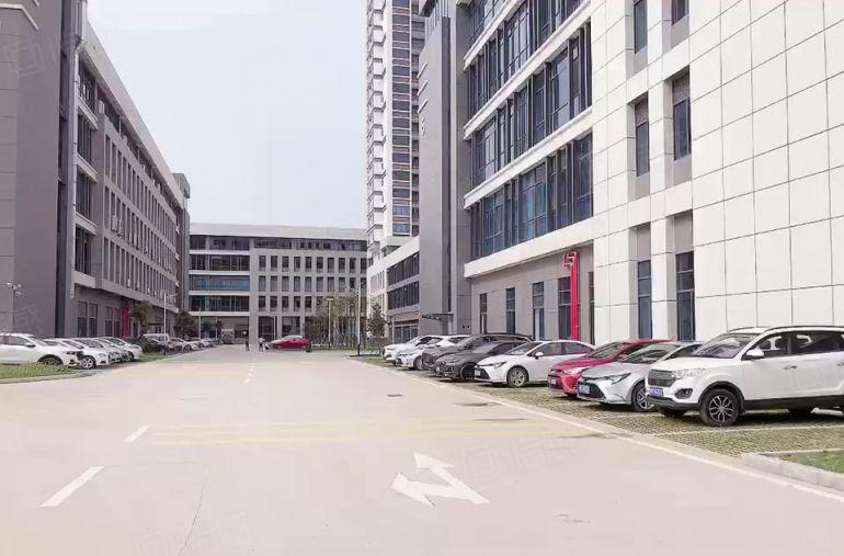 免租期给3个月，大亚湾全新厂房仓库，价格便宜，大小好分租