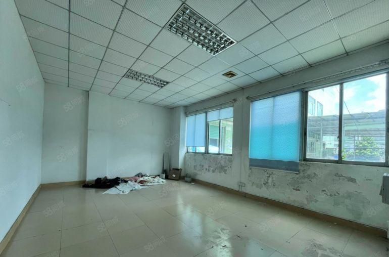 临深原房东仓库厂房400平，无公摊，租金4000元月