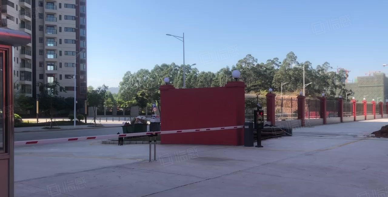 大亚湾花园式厂房原房东直租园区总面积106000m